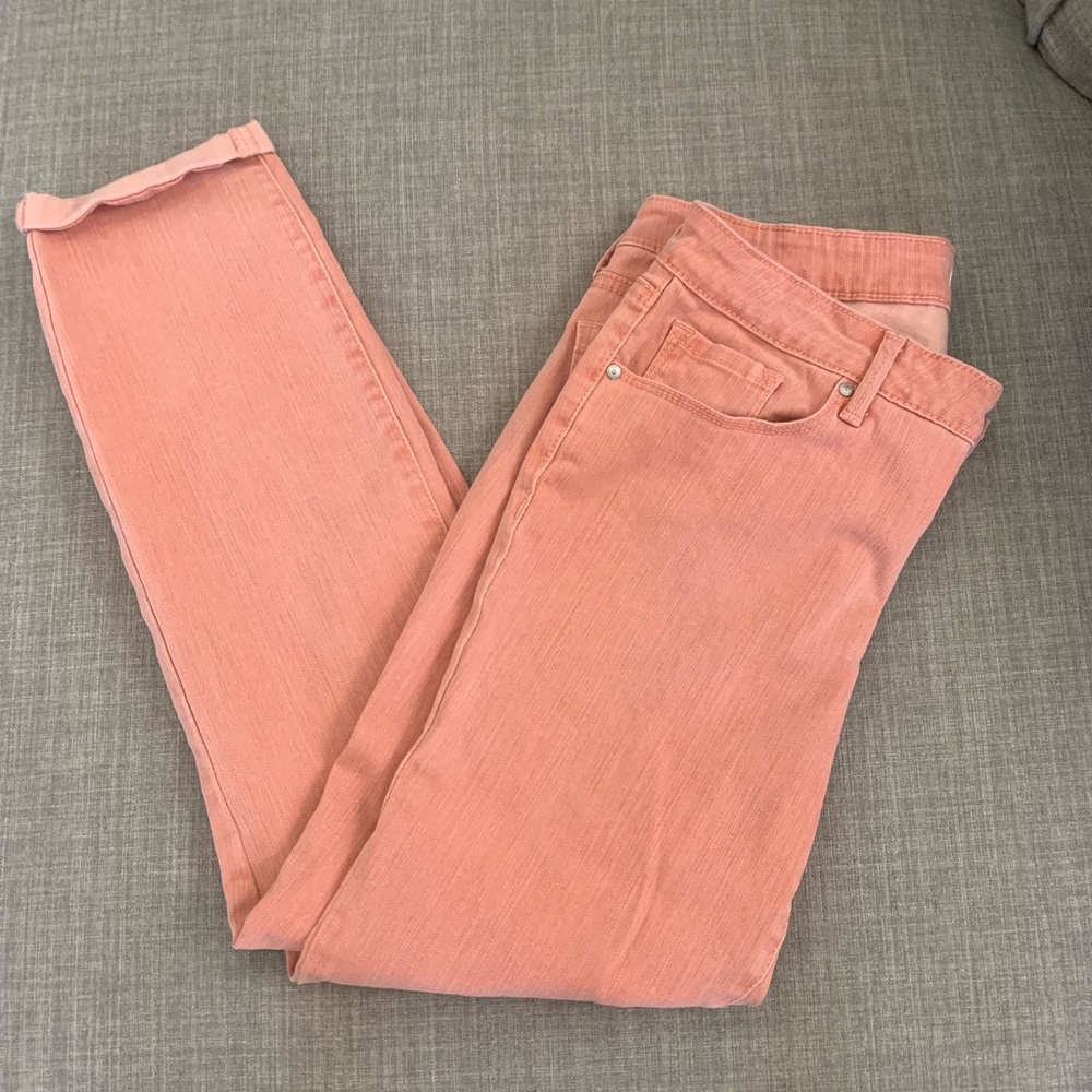 Jessica Simpson cropped pants